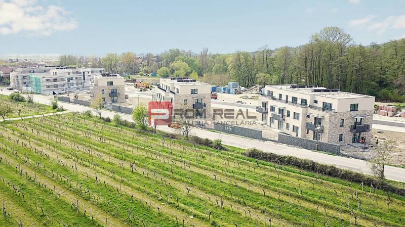 New apartments in Pezinok, Pezinok, near the vineyard. Suitable for a 2-room apartment.