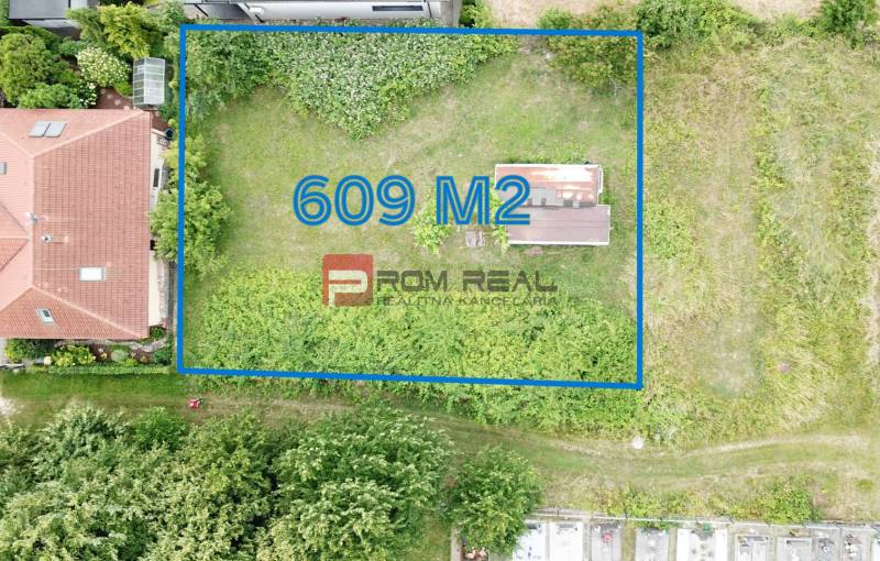 Aerial view of a residential plot in Marianka, Na Tálkoch, area 609 m².