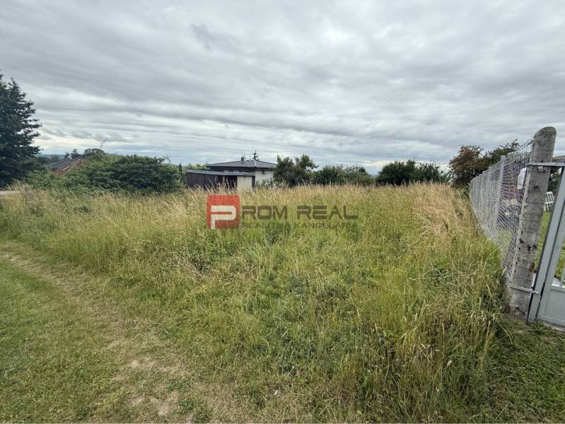 Plots - residential on Na Tálkoch Street in Marianka with a view of greenery and trees.