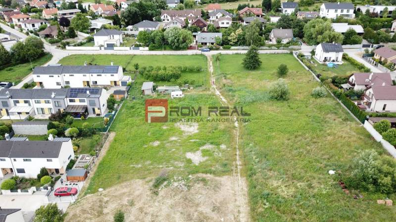 Aerial view of residential plots in Marianka on Na Ovsisku street.