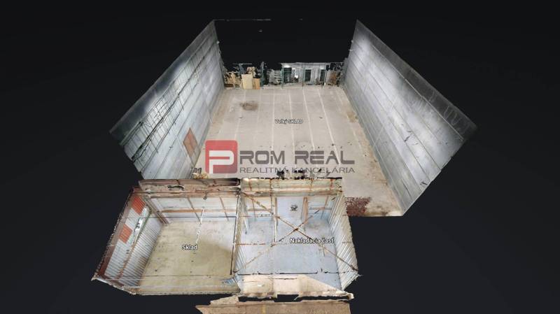 Large warehouse with loading area and storage space, Warehouses and halls.