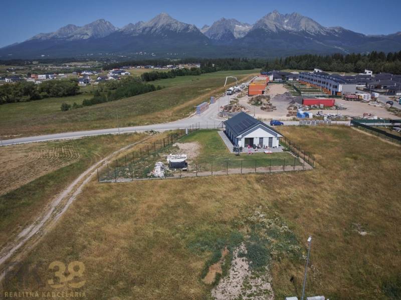 Plots - housing in Mlynica with a view of the majestic Tatra panorama.