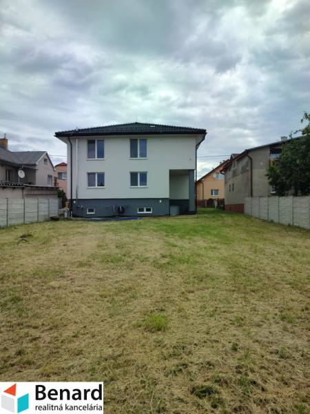 Family house on Nezabudova Street in Sabinov with a garden and a modern roof.