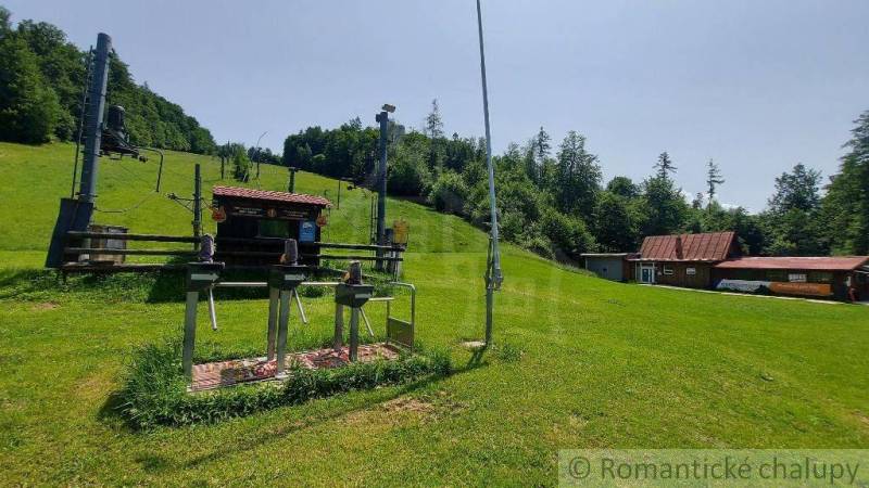 Ski facility and cottage in nature in Stará Myjava.