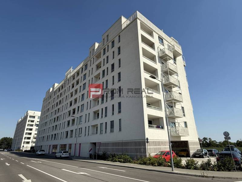 An apartment building on Labutia Street in Bratislava V offers a 2-room apartment.