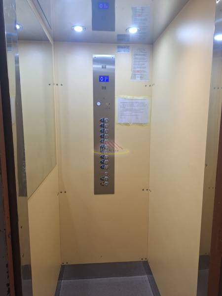 In Nove Mesto nad Vahom on Trencianska, there is an elevator in a 3-room apartment with mirrored walls.