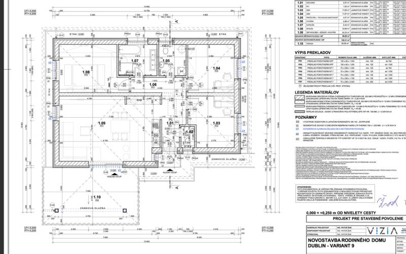 Floor plan of a family house with a relaxation area, kitchen, and bathrooms.