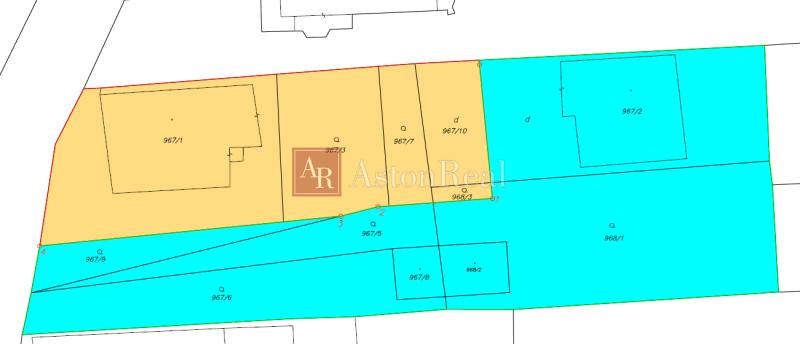 The map shows plots on Lietavská Lúčka street with the designation of a 3-room apartment.
