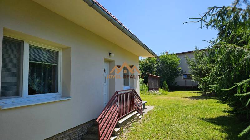 A family house in Liptovská Osada with a garden and easy access.