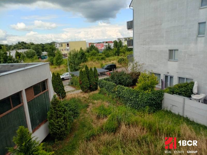 Jilemnického Street in Stupava with a view from a 3-room apartment of the surrounding greenery.