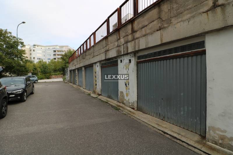Parking lot with garages on Bartókova Street in Bratislava - Staré Mesto, near a 3-room apartment.