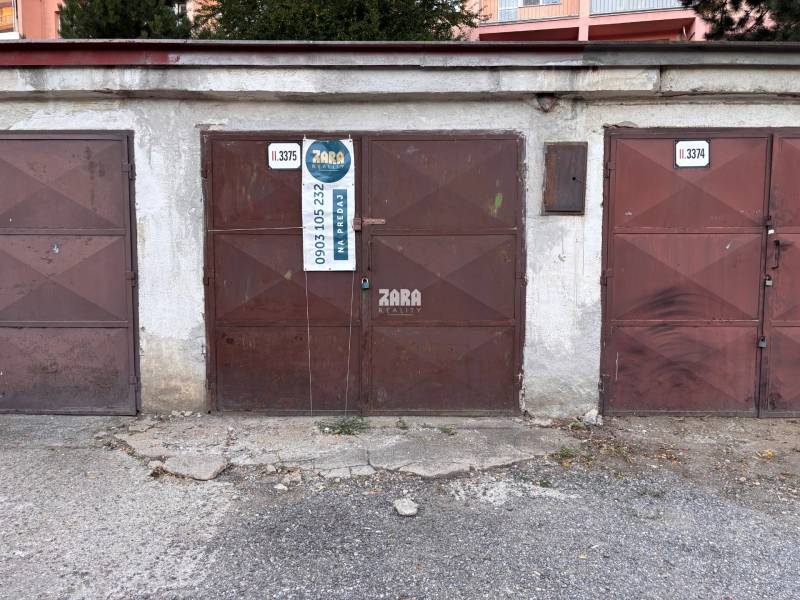 Older brown garage for sale on Považská Street in Košice, Západ district.