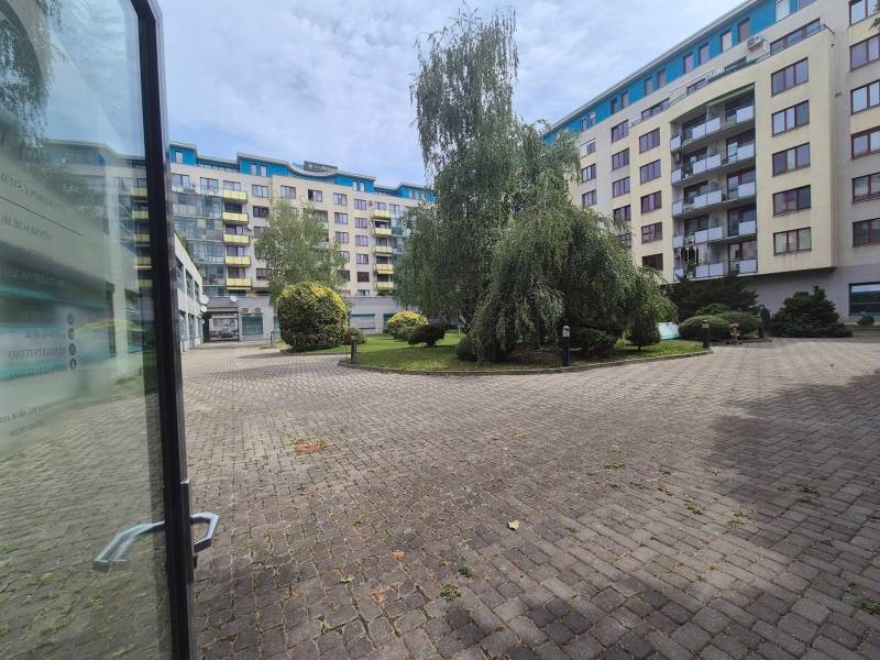 Courtyard of a residential complex with landscaped greenery, Bratislava - Nové Mesto, Vajnorská.