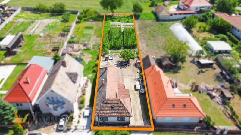A family house in Jahodná with a large garden and a rural-style surroundings.