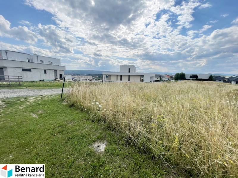 Residential plots in Ľubotice on Vodárenská Street with a beautiful view.
