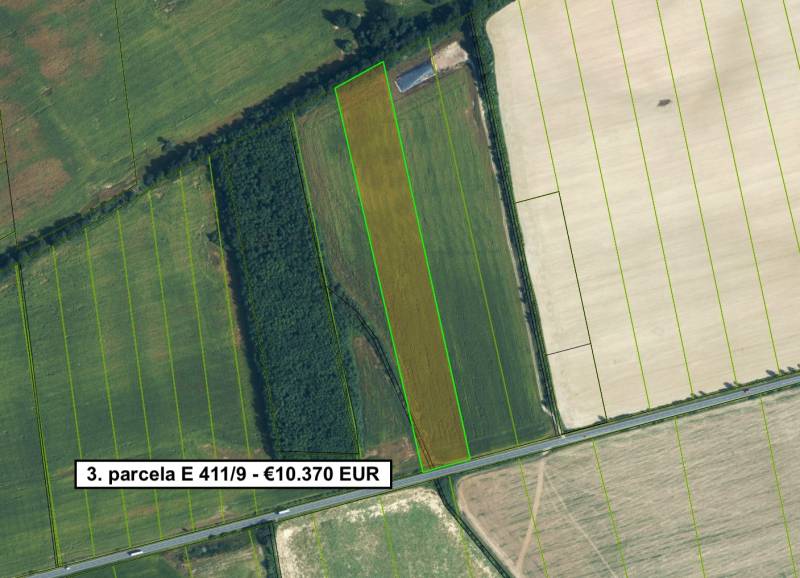 Agricultural and forest land in Lučenec, parcel boundaries and price are shown.
