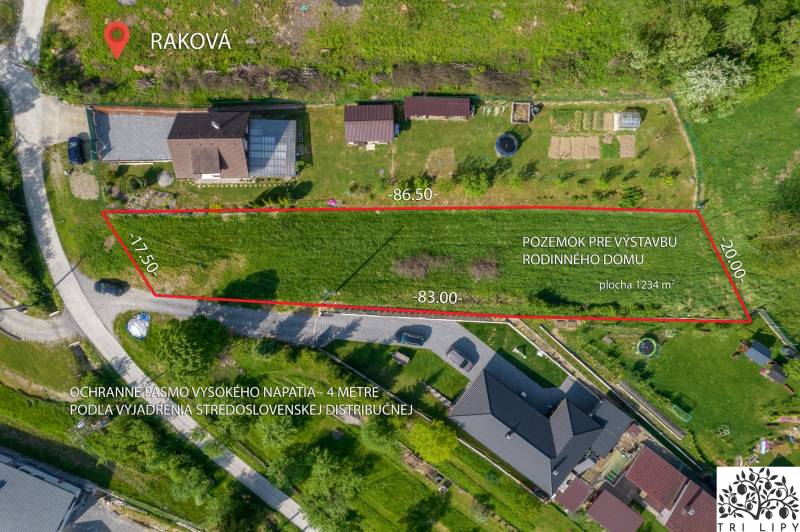 Aerial view of a residential plot in Raková, covering an area of 1234 m².
