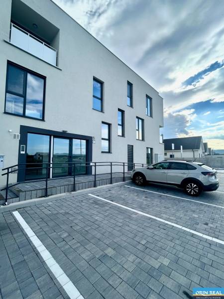 Exterior of a 3-bedroom apartment on Dúhová Street in Slovenský Grob with parking.