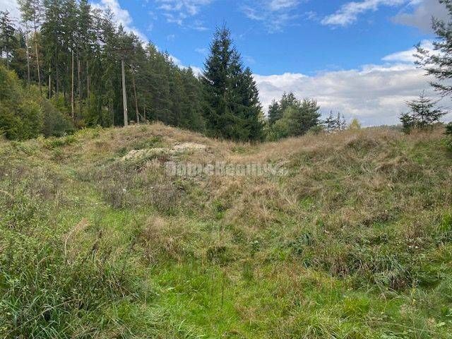 A view of residential plots surrounded by nature in the Kremnické Bane area.