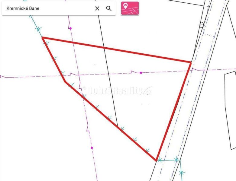Land plan for residential use in Kremnické Bane, marked with a red line.