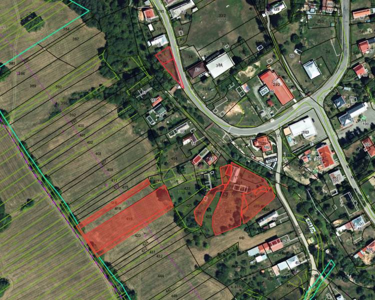 Aerial view of plots in Výriv, color markings for special properties.