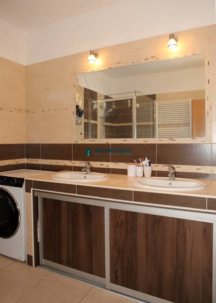 WhatsApp Image 2025-07-04 at 14.23.23 (1).jpeg