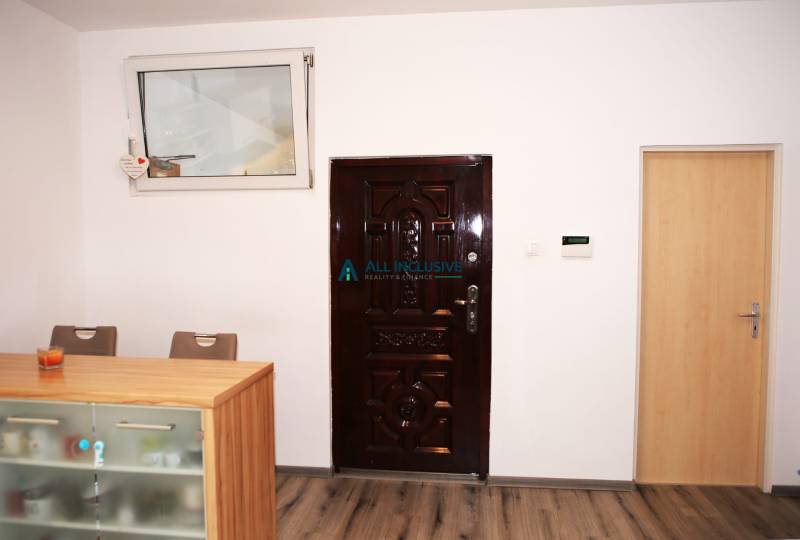 WhatsApp Image 2025-07-04 at 14.23.23 (5).jpeg