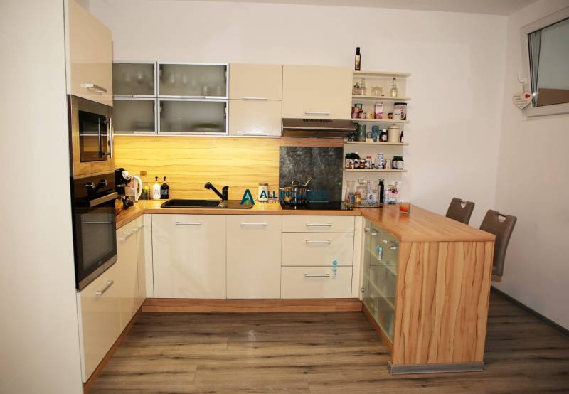 WhatsApp Image 2025-07-04 at 14.23.23 (3).jpeg