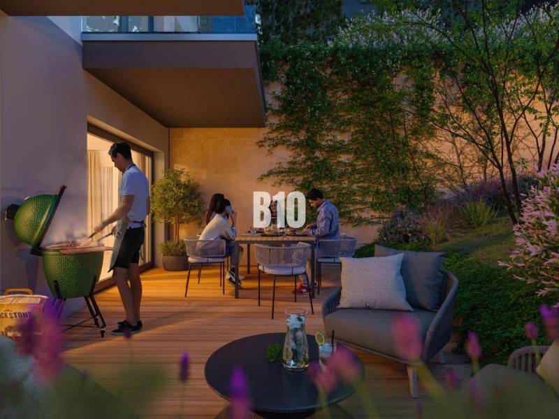 Exterior of a 3-room apartment on Matúškova Street in Bratislava III with a terrace and grill.