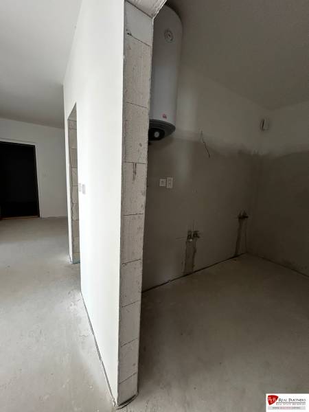 WhatsApp Image 2025-08-11 at 16.28.15 (3).jpeg