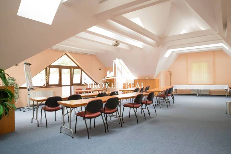 Please provide the text you would like translated into English.