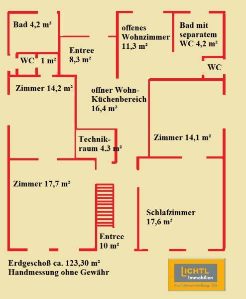 The floor plan of the family house shows the rooms: living room, kitchen, bedrooms, bathrooms, utility room.