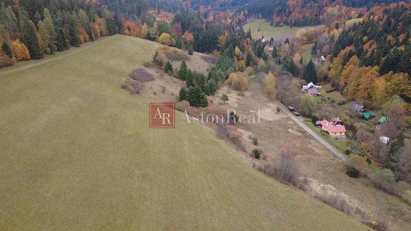 Autumn landscape of the Recreational Grounds in Čertov, Lazy pod Makytou with diverse flora and vibrant colors.