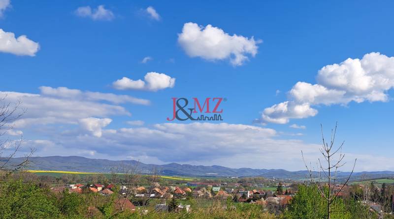 Image from Dolné Žemberovce with a view of the land - housing and the village of Žemberovce.