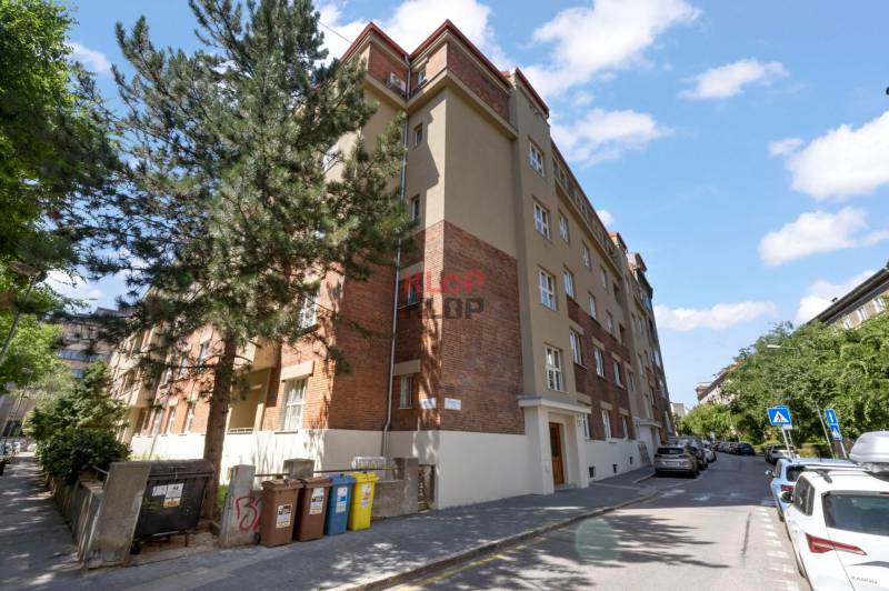 Kúpte si UNIKÁTNY 2i byt (MOŽNOSŤ 3i), LODŽIA, KLÍMA a VEĽKÁ PIVNICA