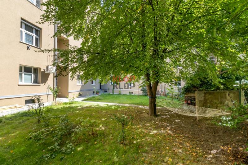 Kúpte si UNIKÁTNY 2i byt (MOŽNOSŤ 3i), LODŽIA, KLÍMA a VEĽKÁ PIVNICA