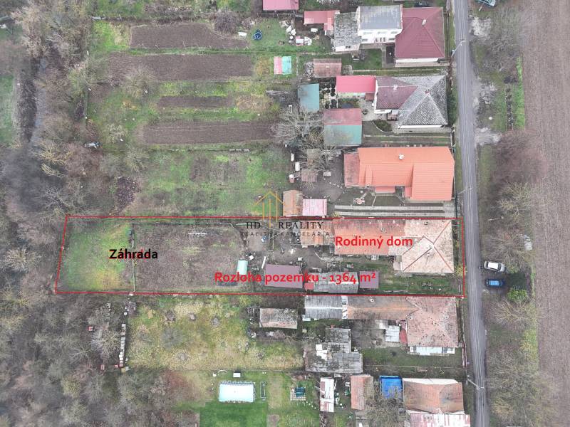 Family house in Hokovce with a large garden, total land area of 1364 m².