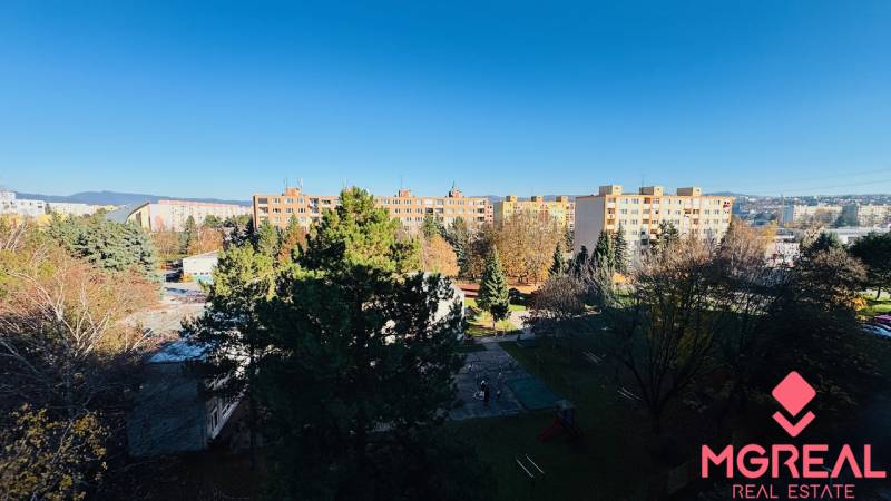 View of the housing estate and greenery from a 4-room apartment on I. Krasku Street, Prievidza.