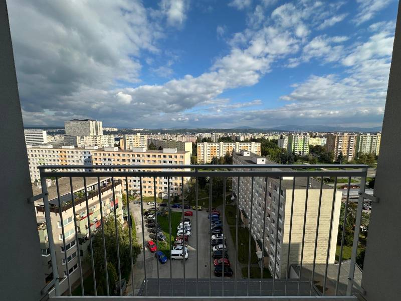View from the balcony to the housing estate Košice - Západ district, Kysucká, with apartment buildings.