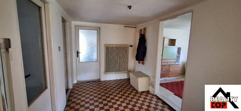 I'm sorry, I need the text you want translated into English.