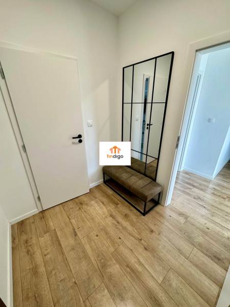 WhatsApp Image 2025-11-20 at 13.55.00.jpeg