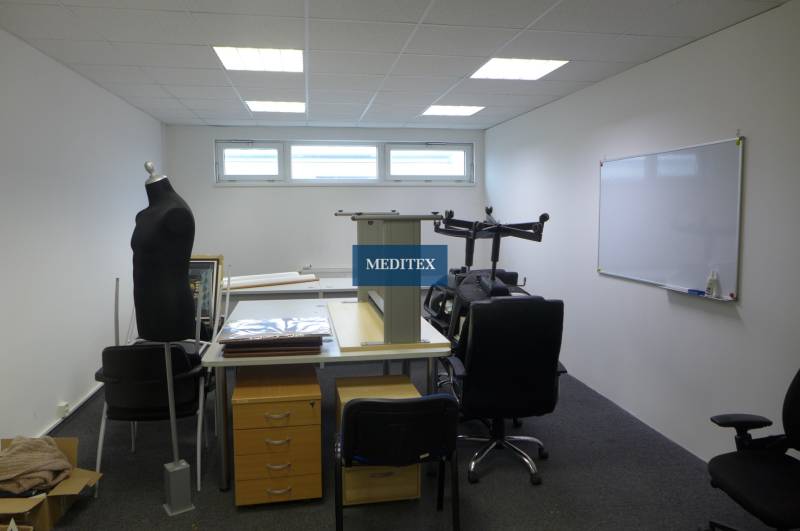 Translate this into English: