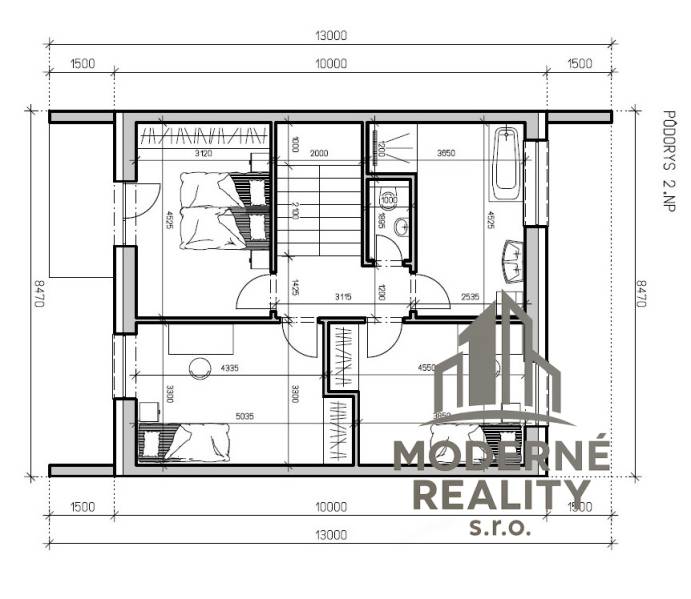 Floor plan of the second floor of a family house with bedrooms and a bathroom.