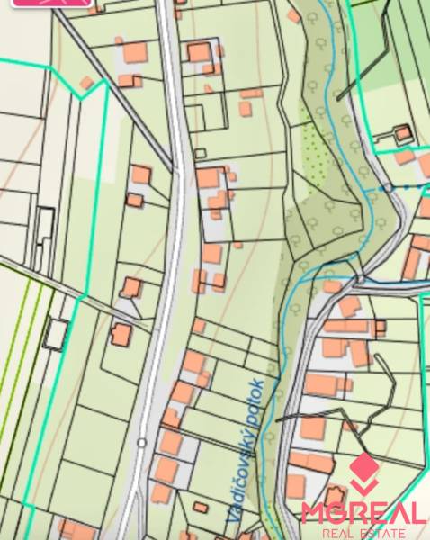 Map of residential plots in Horný Vadičov, including Vodický Creek and access roads.