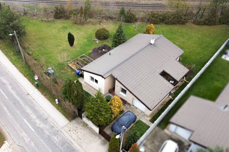 A family house on Hlavná Street in Kvetoslavov with a spacious garden and a garage.