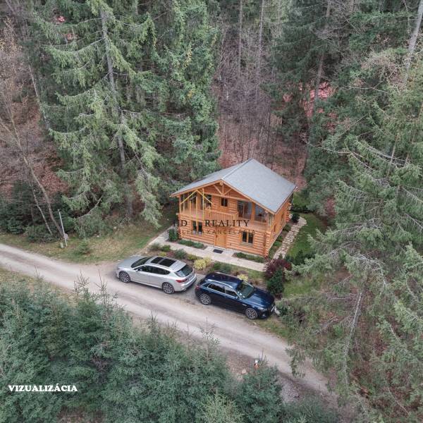 A cottage in a forest environment on Krpáčovo Street in Krpáčovo surrounded by trees and nature.