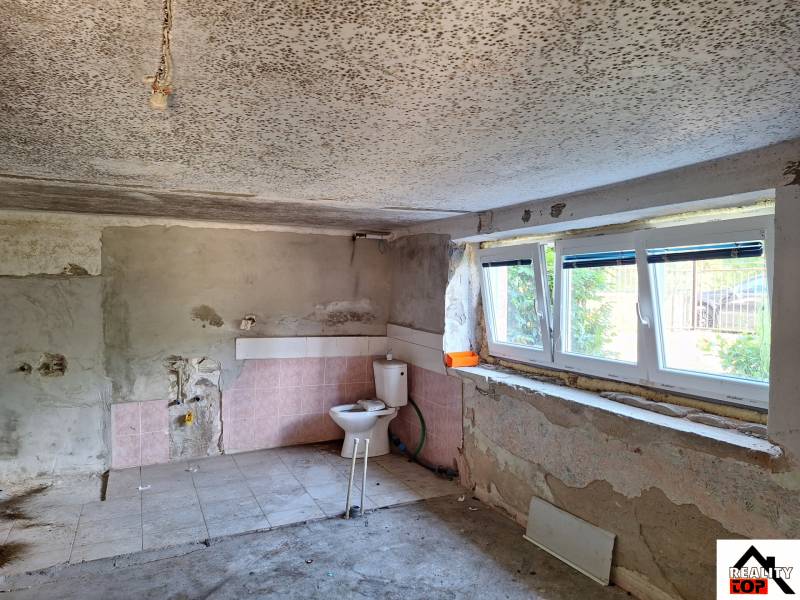 Please provide the text you would like translated into English.