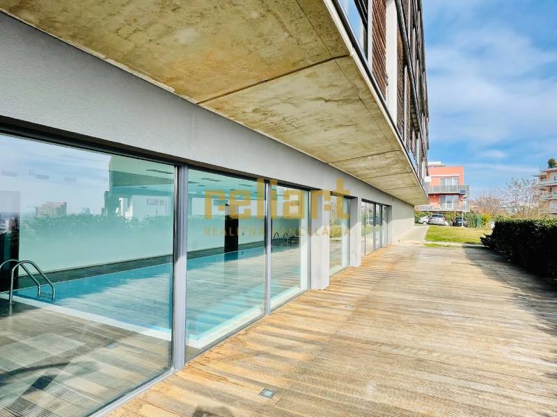 Exterior of a 4-room apartment with a glass facade on Na Zlatej nohe Street, Bratislava - Nové Mesto.