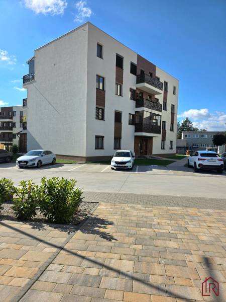 pohľad na bytový dom