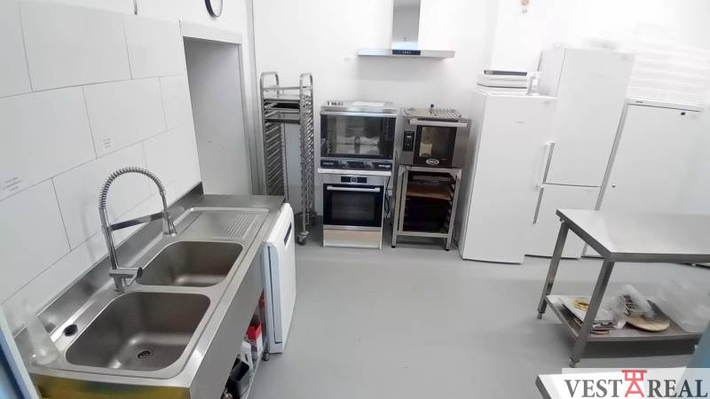 Samozrejme, prosím, zadajte text, ktorý chcete preložiť do angličtiny.